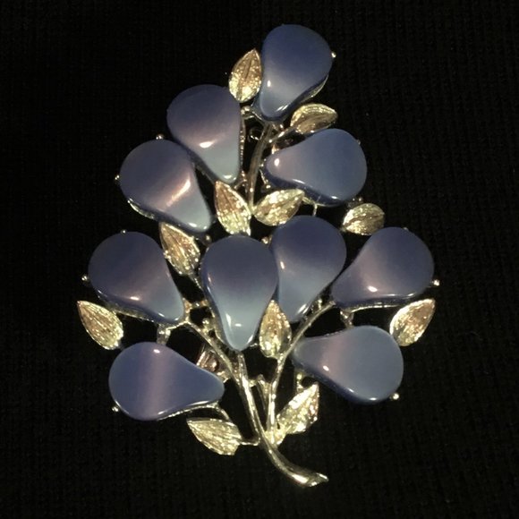 Brooch and Earring Set - Picture 1 of 3